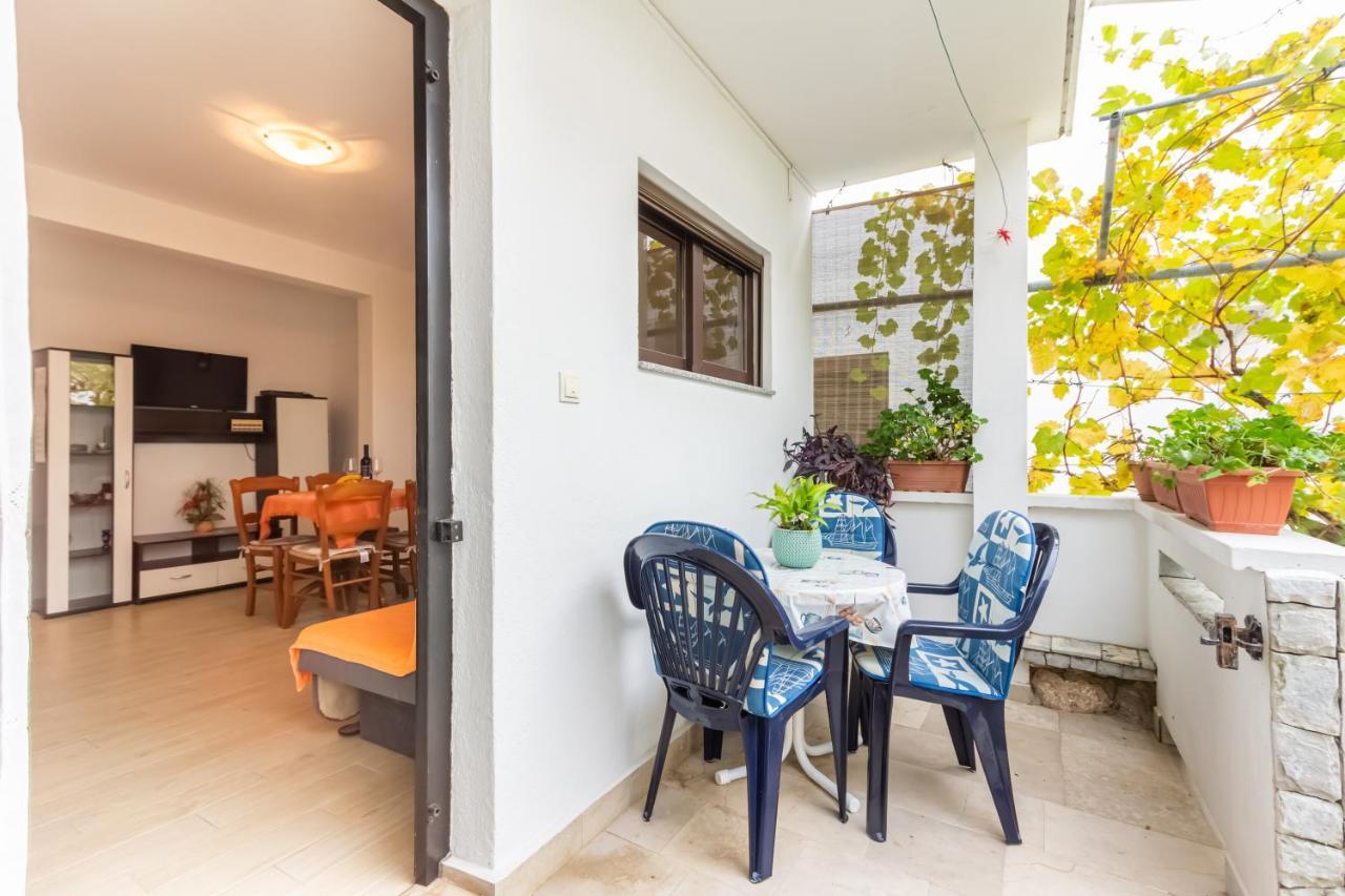 Apartments Sucur With Terrace Baška Dış mekan fotoğraf