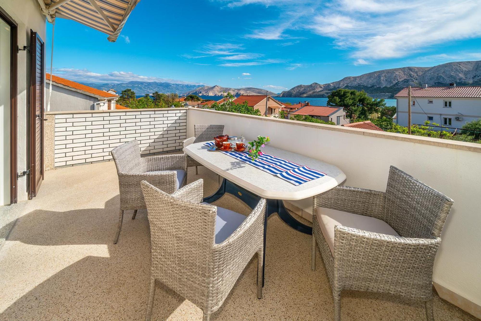 Apartments Sucur With Terrace Baška Dış mekan fotoğraf